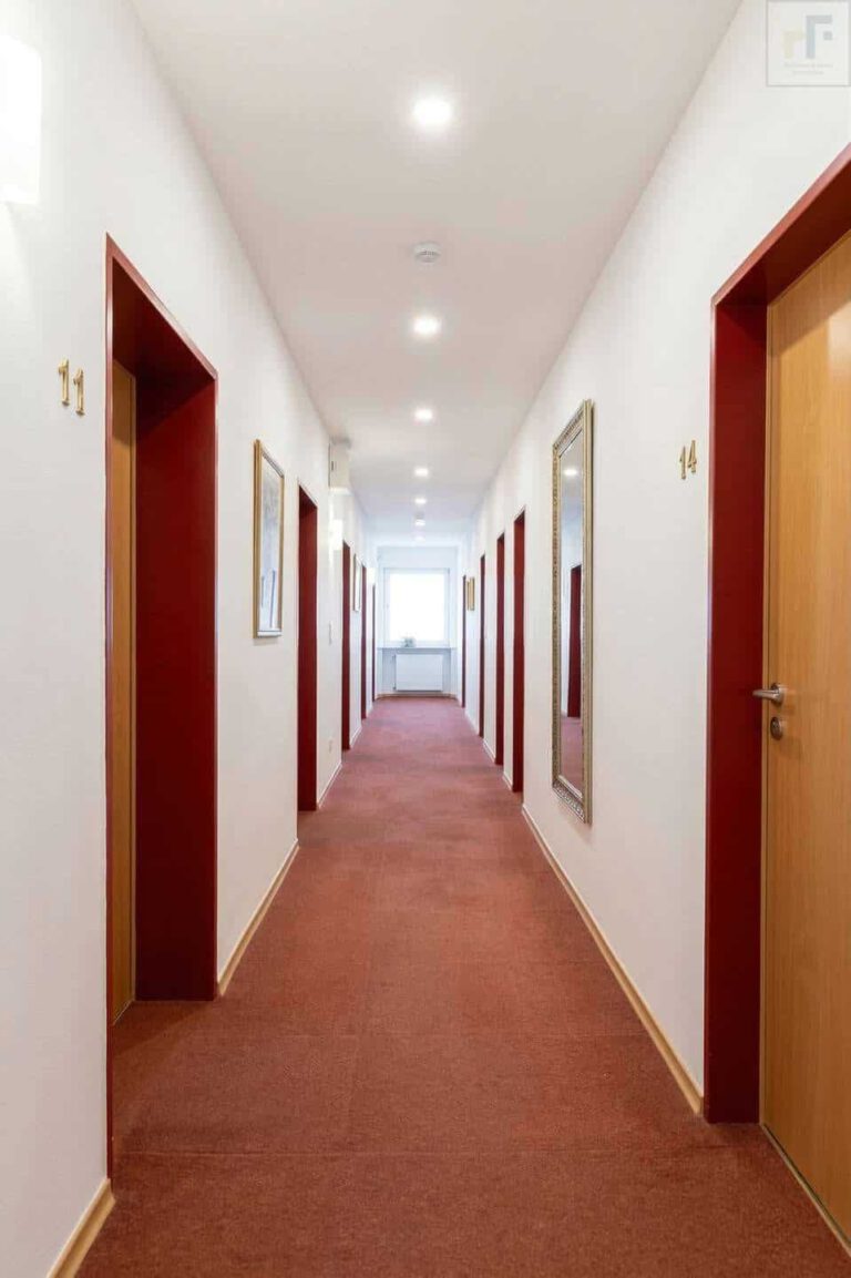 Hotel Hecht Ingolstadt – Flur im Gästebereich